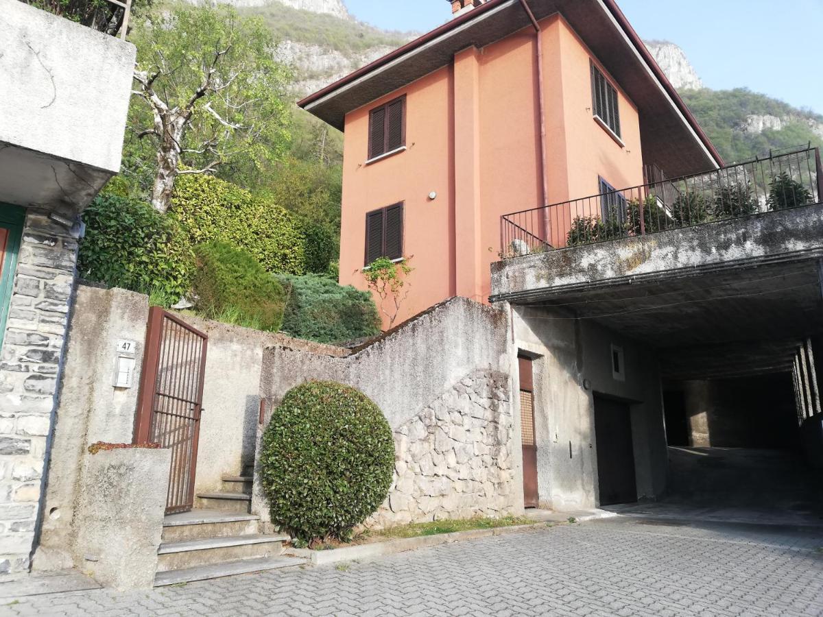 Dream Lake Panorama, Garage In The Center Of Varenna Kültér fotó